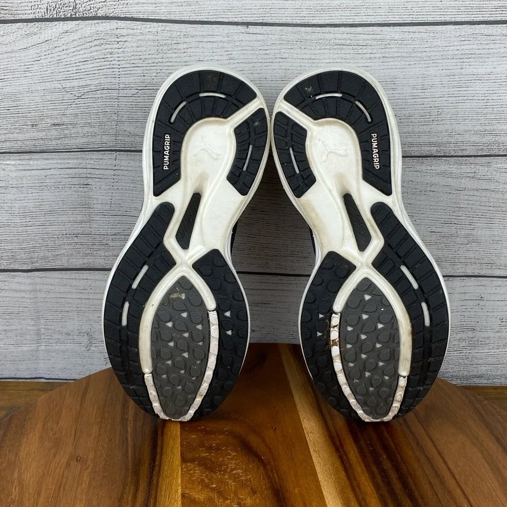 Puma Deviate Nitro 2 Black Team Gold Running Shoes 376855-02 Women’s Size 8